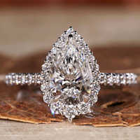 3 Karat Birnenförmiger Halo-Verlobungsring mit Pavé-Seitensteinen aus Laborgezüchteten Diamanten, 10K/14K/18K Massives Weißgold, IGI-Zertifiziert, CVD/HPHT, Maßanfertigung