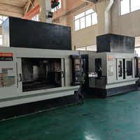 Centre d'usinage vertical japonais Mazak VTC200BN pour l'usinage de précision de pièces structurelles verticales de taille moyenne