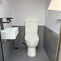 Cabine de toilette portable en acier respirant pour usage extérieur dans les parcs, les hôtels, les hôpitaux, conception de conteneur en kit