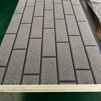 Tuiles de toit pour maison conteneur, panneau sandwich en aluminium pour la décoration de façade de bâtiment