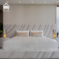 Lit sur mesure de luxe léger, style américain, tête de lit capitonnée, lit king-size moderne simple, lit double pour chambre principale