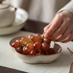 Plato de Cerámica China con Forma de Begonia, Bandeja de Porcelana para Frutas, Vajilla Ru Ware con Borde Alto, Bandeja para Servir en Salón de Té - Product Image 3