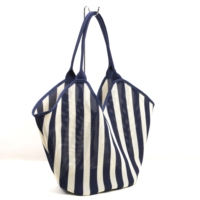 Sacs de shopping rayés en polyester tendance et durables, pliables, avec bretelles et deux poignées, fermeture ouverte, toutes saisons, vente chaude