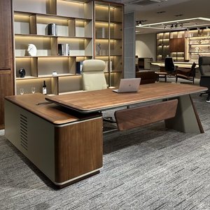 Escritorio de Oficina Ejecutivo de Alta Gama en Madera de Nogal con Gabinete de Almacenamiento, Mesa Ejecutiva Moderna para Oficina en <span class=keywords><strong>Casa</strong></span> - Product Image 2