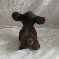 Peluche personnalisée pour chien, cadeau de remise de diplôme, adorable animal en peluche marron avec logo brodé, OEM ODM