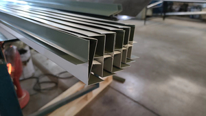 Profilé d'angle moderne en acier galvanisé <span class=keywords><strong>pour</strong></span> cloison sèche, garniture de plâtre 23*45*12.5mm, joint de <span class=keywords><strong>plafond</strong></span> à effet ombré - Product Image 4