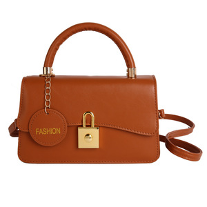<span class=keywords><strong>Sac</strong></span> à bandoulière en PU texturé pour femme, nouveau style français tendance, <span class=keywords><strong>sac</strong></span> à main simple et élégant, petit <span class=keywords><strong>sac</strong></span> carré à sangle unique - Product Image 4
