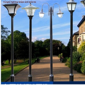 Farola de Jardín de Hierro para Exteriores con Pantalla de Vidrio LED, Luz Blanca Cálida de 2700K, IP66, Bombilla A19 No Desmontable, AC 220V, Sensor de Movimiento, Energía Solar - Product Image 5