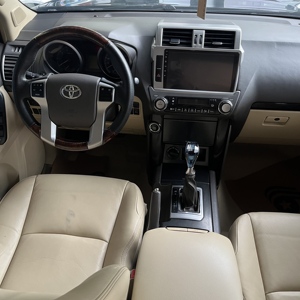 Gran Oferta <span class=keywords><strong>2016</strong></span>: Toyota Prado 2.7L Automático SUV 5 Puertas 5 Asientos Volante a la Izquierda Interior Oscuro Asientos de Cuero Coche de Gasolina de Segunda Mano - Product Image 6