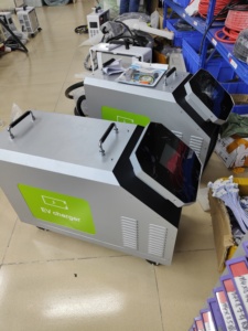 Schnell beweglicher 40KW GBT DC-Anschluss Multimedia EV-Lades tapel Schnelle Ev-DC-Ladestationen <span class=keywords><strong>64A</strong></span> 380V für handels übliche tragbare Geräte - Product Image 4