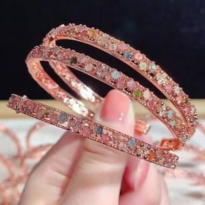 Pulsera con Incrustaciones de Turmalina Natural, Novedosa, Individual, Moderna, de Nicho, de Lujo Ligero y Versátil - Product Image 4