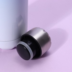 Botella de Agua Aislada de Acero Inoxidable 304, Botella Térmica Deportiva Portátil con Degradado de Color para Viajes al Aire Libre - Product Image 3