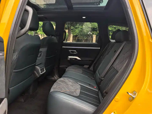 SUV d'occasion comme neuf 2026 Deepal G318 Modèle 2025 Édition Secret Land Transmission intégrale Faible kilométrage Hybride Électrique Deepal G318 Toutes options - Product Image 6