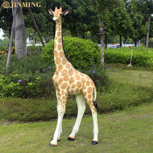 大きな等身大樹脂工芸品キリン像屋外ガーデン装飾シミュレーションアフリカ動物彫刻グラス像 - Product Image 1