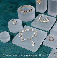 Présentoir personnalisé pour produits de gommage, support à bijoux en acrylique dépoli et vitrines de présentation, fabricant d'ornements faciles à réaliser