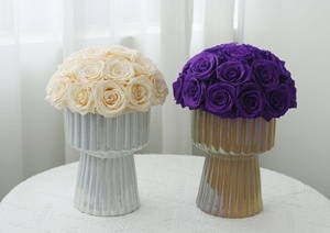 Rose vere eterne per l'arredamento della casa per le celebrazioni di san valentino e capodanno Bouquet di Rose rosse conservate <span class=keywords><strong>in</strong></span> <span class=keywords><strong>vaso</strong></span> - Product Image 6