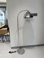 Lampe sur pied LED moderne de haute qualité pour la décoration intérieure, idéale pour le salon, fabriquée par une usine OEM/ODM