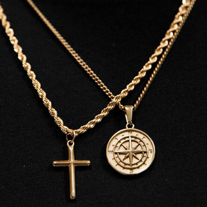 Collier classique en acier inoxydable avec pendentif boussole et étoile polaire pour homme - Product Image 2