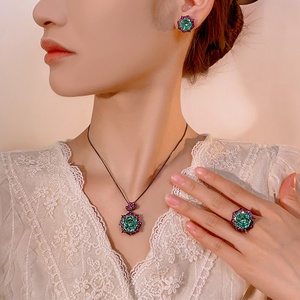 High-Quality Eco-friendly Copper Floral Pendant <b>Earrings</b> <b>Set</b> 14-10MM Green Zirconia Jewelry <b>Set</b> for Refined Everyday Elegance - Product Image 6