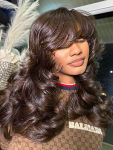 Visage encadrement Kash poupée boucles couches coupe lâche corps vague chocolat brun 13x4 pleine <span class=keywords><strong>dentelle</strong></span> transparente perruques de cheveux humains - Product Image 4