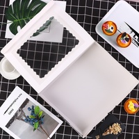 Boîtes de cuisson en carton doré à fenêtre pour confiseries, bonbons, desserts et pâtisseries - Emballage alimentaire en gros