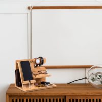 Organizador Multifuncional y Sostenible de Madera/Bambú para Llaves, Relojes y Celulares
