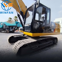 Disposition ergonomique du poste de commande, machine de construction d'occasion CAT 320D, réduit la fatigue du conducteur
