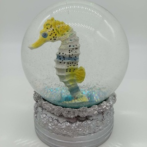 100 MILLIMETRI <span class=keywords><strong>di</strong></span> diametro A Buon Mercato Personalizzato Unico Fatto Cile Resina Regalo Souvenir Città Mini <span class=keywords><strong>di</strong></span> <span class=keywords><strong>Cristallo</strong></span> per <span class=keywords><strong>il</strong></span> Globo <span class=keywords><strong>di</strong></span> <span class=keywords><strong>Neve</strong></span> - Product Image 6