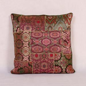 Housse de coussin en brocart vert foncé de luxe 18x18 carré lavable brodé motif de feuille géométrique housse de coussin carrée Patchwork - Product Image 4