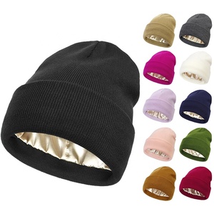 <span class=keywords><strong>Bonnet</strong></span> Tricoté à Revers pour Femme, Doublure Intérieure en <span class=keywords><strong>Satin</strong></span> <span class=keywords><strong>de</strong></span> <span class=keywords><strong>Soie</strong></span> avec Logo Personnalisé - Product Image 1