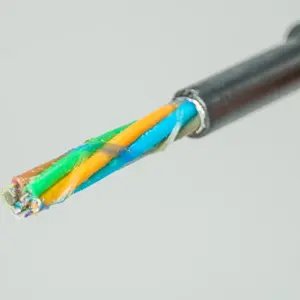 GYTA53 Cable de fibra óptica de comunicación blindada de modo único de entierro directo de alta calidad para exteriores