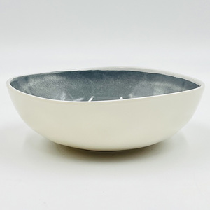 Bol <span class=keywords><strong>de</strong></span> service artisanal en mélamine gris ombré pour les repas quotidiens, 600 ml/21 oz avec bord blanc irrégulier - Product Image 4