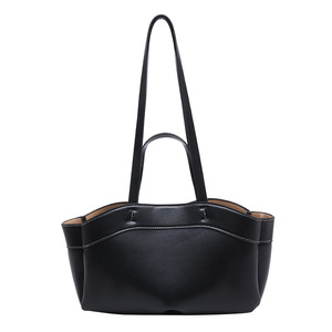 Sac fourre-tout grande capacité pour femme et mère, style rétro haut de gamme, polyvalent, sac à bandoulière pour femme, idéal pour le commerce transfrontalier - Product Image 4