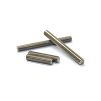 Vis à tête cylindrique Inconel 625 pour centre de données IA, refroidissement liquide, haute résistance à la corrosion, avec bride