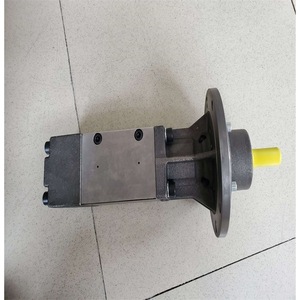 Bomba de tornillo Knoll KTS 50-74-T de 1 HP, monofásica, eléctrica, de alta presión, con altura de elevación de 49 m y descarga de 1/2 pulgada - Product Image 1