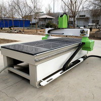 Fresadora CNC para Madera 1325 con Husillo de 5.5KW, Máquina de Tallado de Alta Resistencia para Paneles de Madera, Fabricación de Letreros, Fábrica de Muebles, con Certificación CE