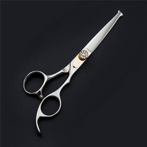 กรรไกรตัดผม Scissors Factory ขนาด 6.0 นิ้ว กรรไกรซอยผม สแตนเลส 440C สำหรับคนถนัดขวา ใช้ในงานเสริมสวย - Product Image 3