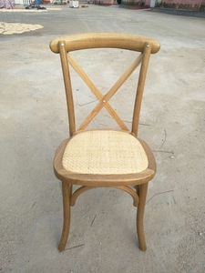 Français À Manger Hôtel Château Location Chaise Événement Chaise À Dossier Croisé - Product Image 3