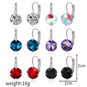Juego de Aretes Minimalistas de Acero Inoxidable Chapado en Oro con Circonitas de Colores, Regalo de Aniversario - Product Image 6
