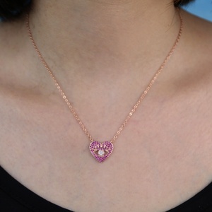 Collier pendentif cœur œil du diable rose ajouré, bijou mignon et charmant pour petite amie - Product Image 6