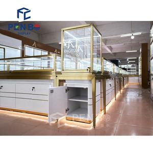 Escaparate de joyería, gabinetes personalizados, vidrio sin costuras, vitrina iluminada para joyería, diseño de vitrina de joyería, vitrina de collar de torre de exhibición - Product Image 3