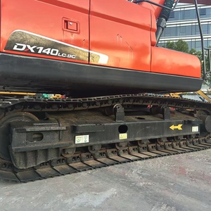 Excavadora Doosan DX140LC-9C con Cucharón de Excavación, Peso Operativo de 14 Toneladas - Product Image 5