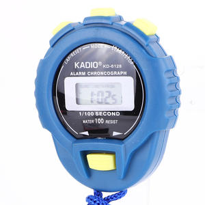 Cronómetro digital Kadio KD-6128, resistente al agua hasta 100 m, temporizador deportivo de 1/100 de segundo para natación, pista y campo, unisex - Product Image 4
