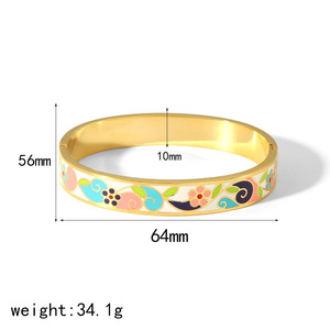 Brazaletes étnicos de moda con patrón de borde ancho de <span class=keywords><strong>Color</strong></span> esmaltado, joyería de acero inoxidable chapada en oro de 18 K para mujeres y niñas - Product Image 3