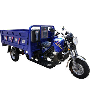 Offre Spéciale 200/250/300CC double moteur refroidi à l'eau <span class=keywords><strong>trois</strong></span> <span class=keywords><strong>roues</strong></span> <span class=keywords><strong>moto</strong></span> tricycle moteur motorisé tricycle pour le fret - Product Image 1
