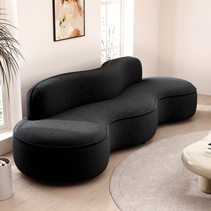 Sofá Curvo de Tela Estilo Nórdico Color Crema, Sofá de Recepción para Tienda de Ropa y Salón de Belleza, Área de Descanso, Sofá de 3 Plazas con Forma Especial - Product Image 4