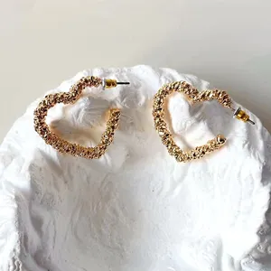Fashion Wholesale Stud Heart Love Cute Twist Wire Hoop 18k Gold Plated Daily Party Normcore Simple Earring