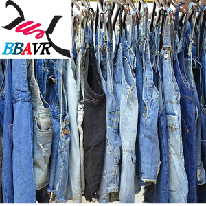 Ropa Barata USA Gracer, Falda Vaquera con Tirantes para Mujer, Usada, de Verano, en Venta - Product Image 1
