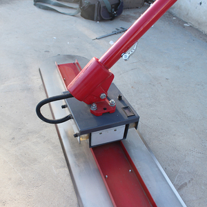 Flotteur de taureau en béton Poignée télescopique Flotteur de taureau avec vibrateur - Product Image 3