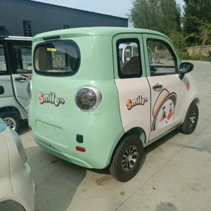 รถยนต์ไฟฟ้าสำหรับผู้ใหญ่ 4 ประตู 4 ล้อ ขนาดเล็ก ประหยัดพลังงาน ได้รับการรับรองคุณภาพ พร้อมระบบชาร์จเร็ว - Product Image 5